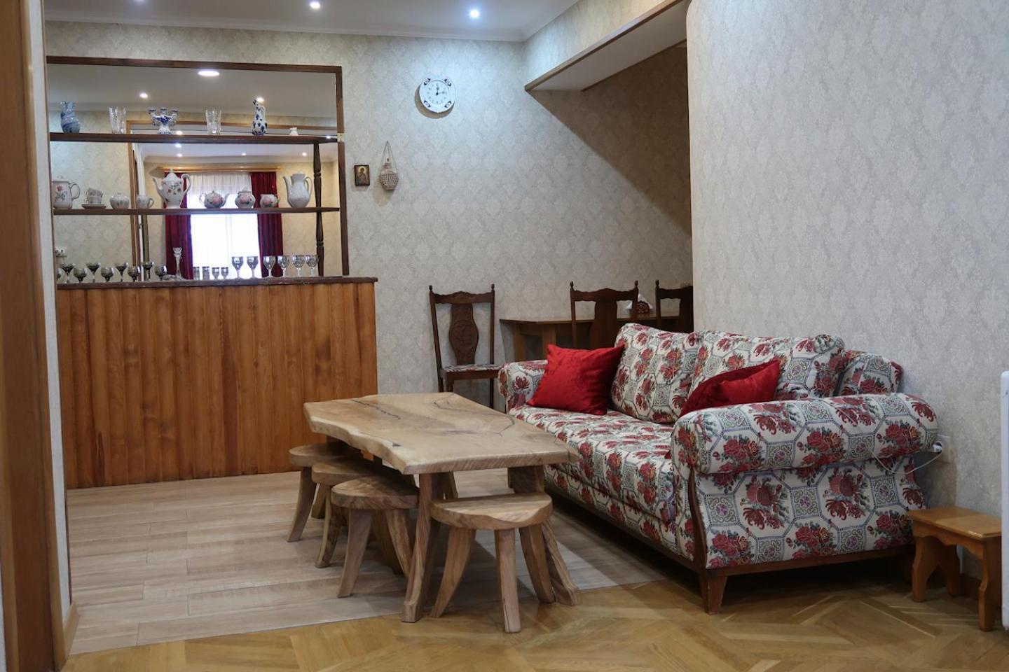 Guest House Merci Тбілісі Екстер'єр фото